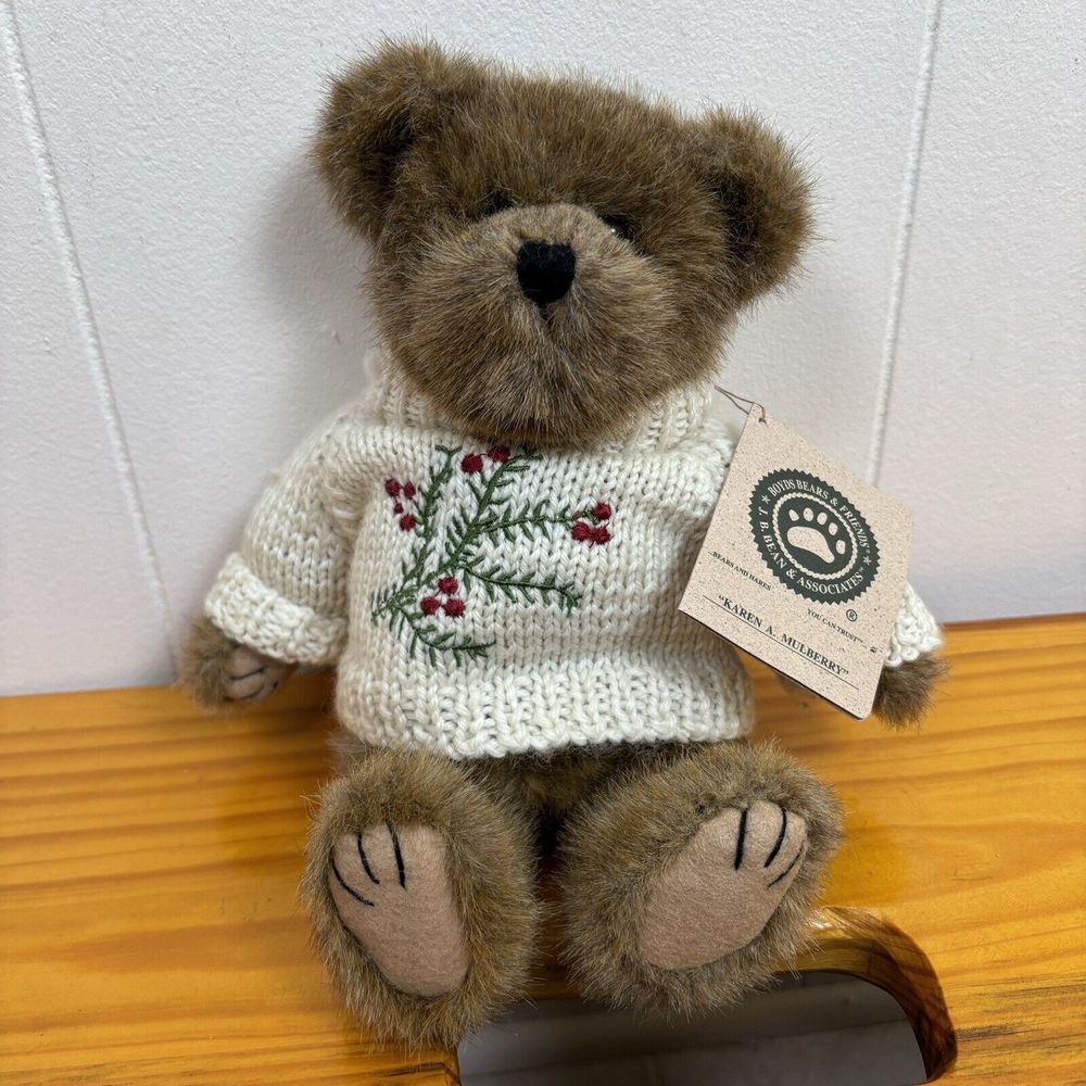 Retired Boyds Jointed Karen A Mulberry Christmas 10" Bear Plush NWT 917364